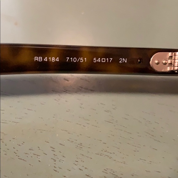 Ray Bans - Picture 3 of 3